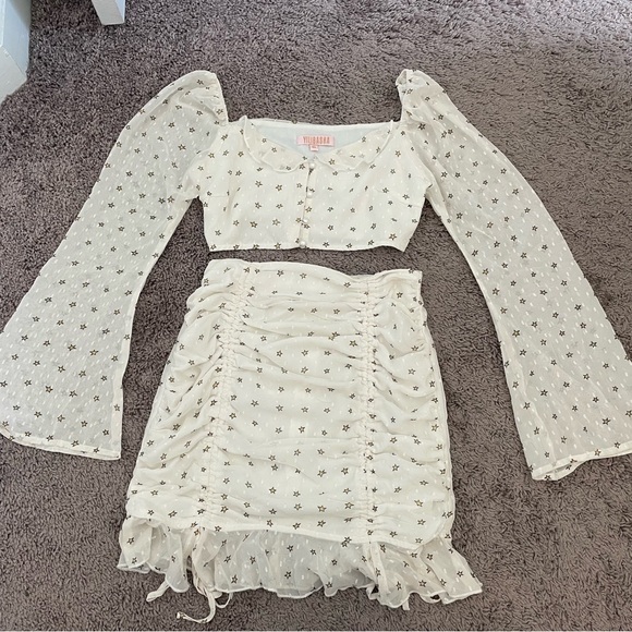 Skirt Set. Size X-Small. - Picture 6 of 6